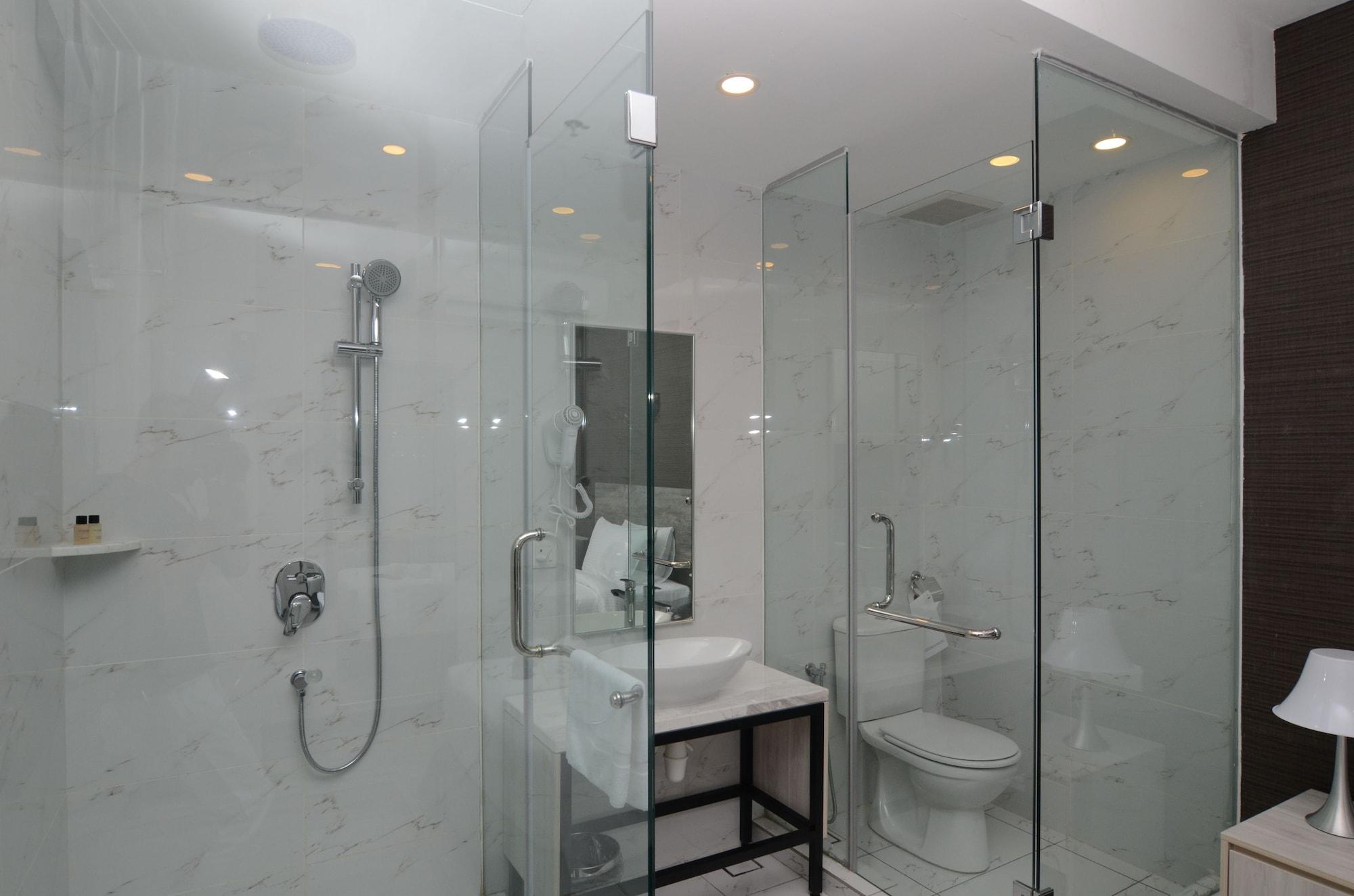The Leverage Business Hotel Johor Bahru Kültér fotó
